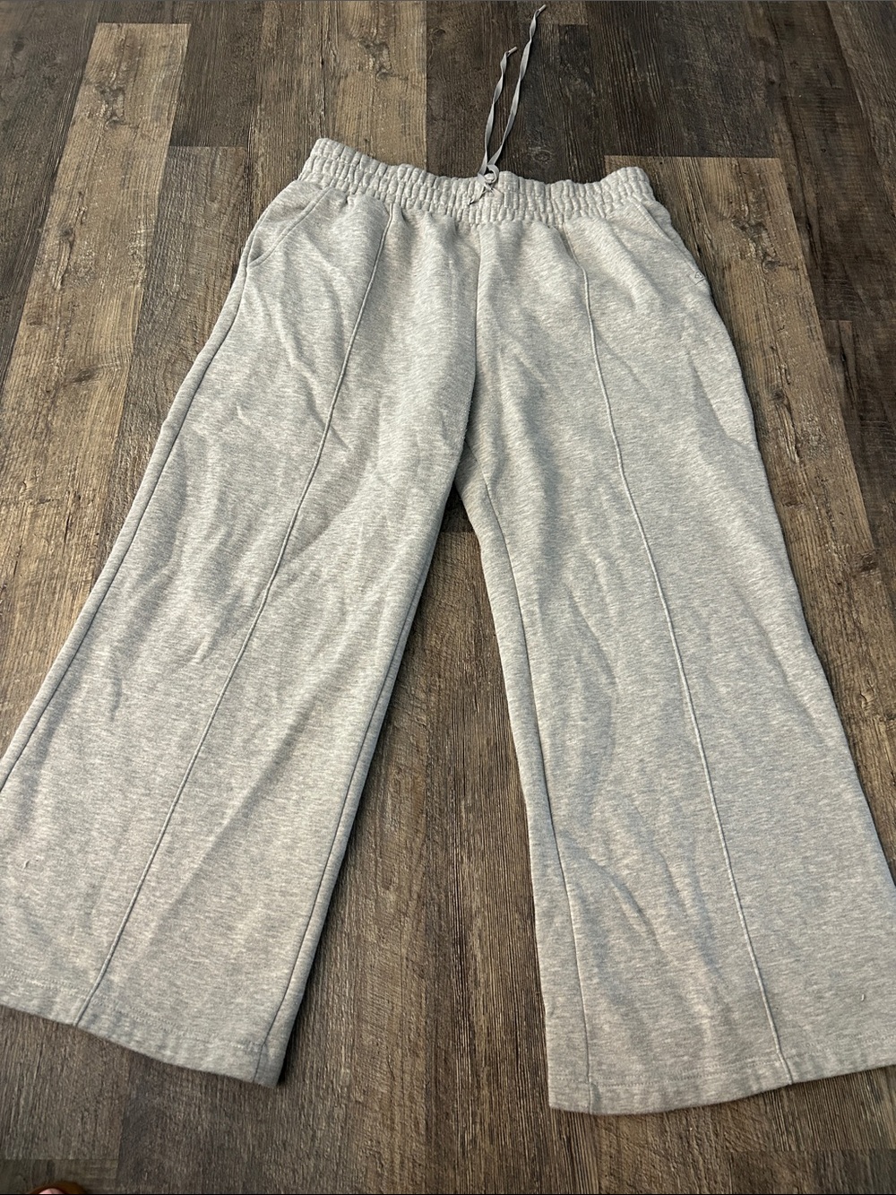 Logilates Gray Wide-Leg Sweatpants with Elastic Drawstring Waist